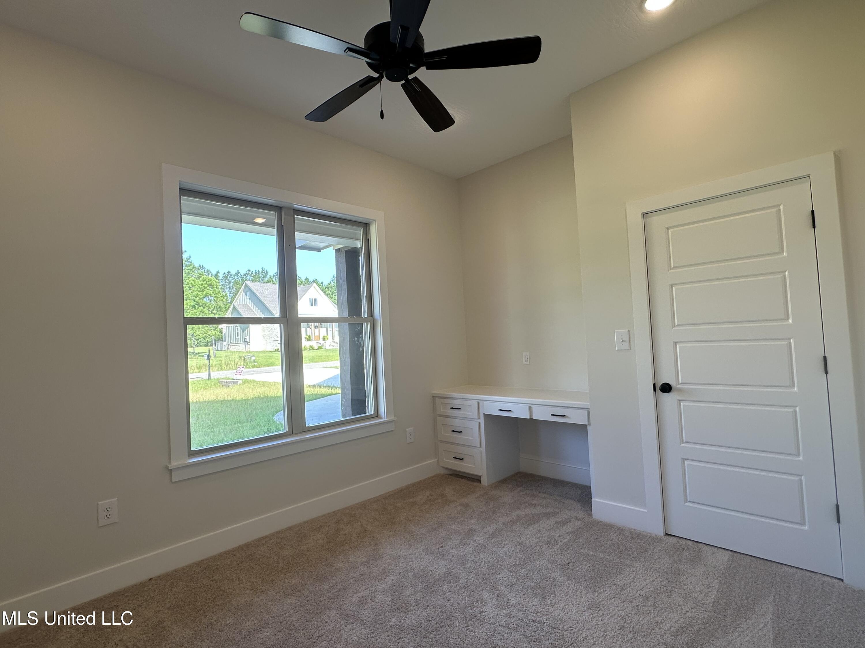 24 Pipestone Sumrall, MS 39482 - Photo 13 of 18 IMG_1597
