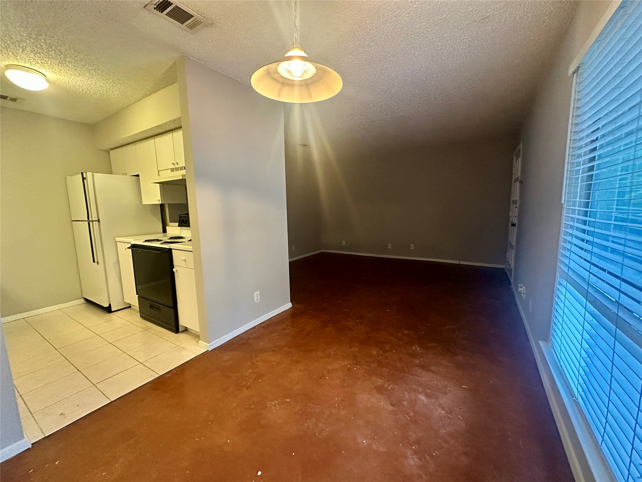 500 East Riverside Drive, Unit 211 Austin, TX 78704 - Photo 8 of 33 Gallery Image 8