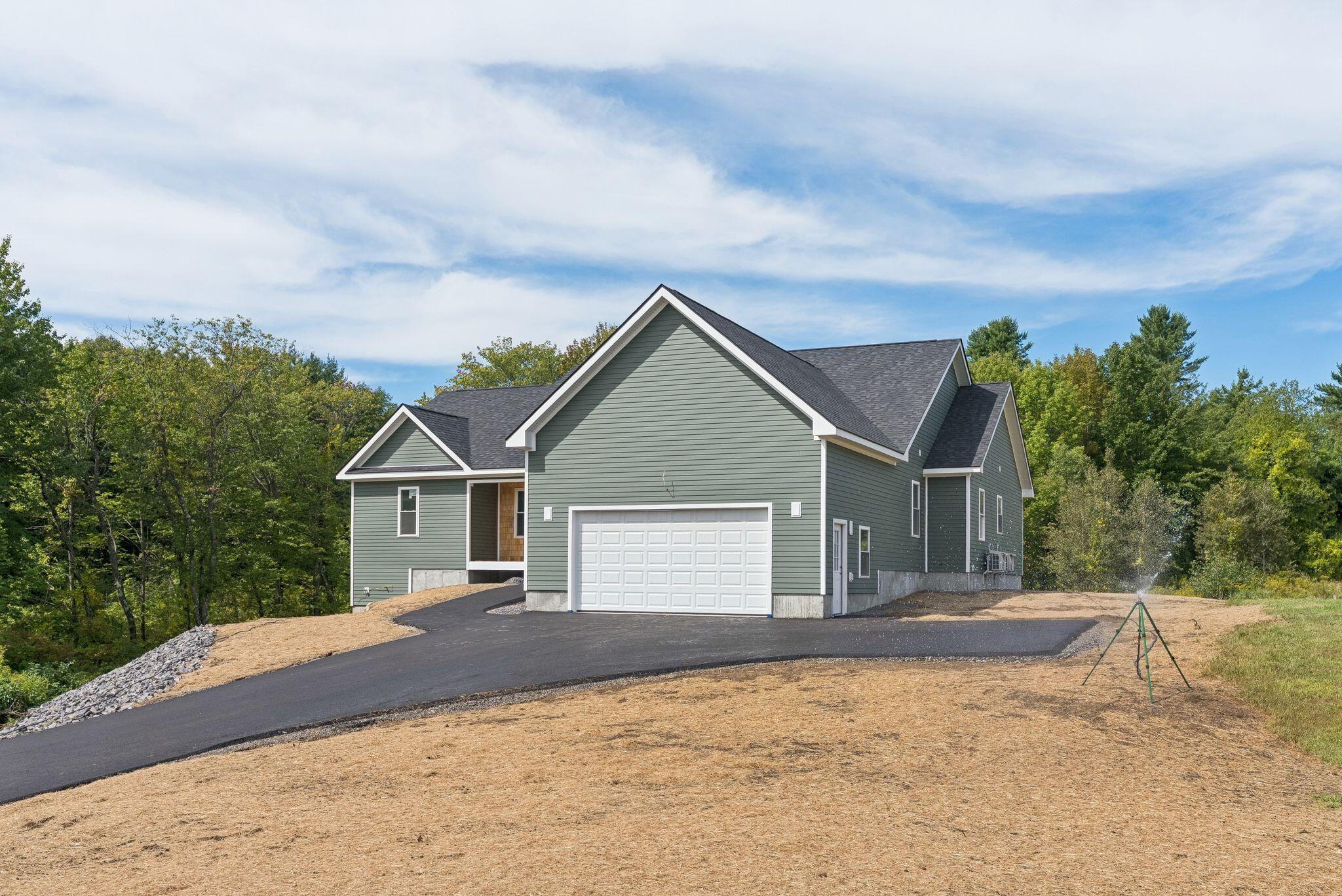 32 Middle Jam Road Gorham, ME 04038 - Photo 2 of 28 1_DSC09441