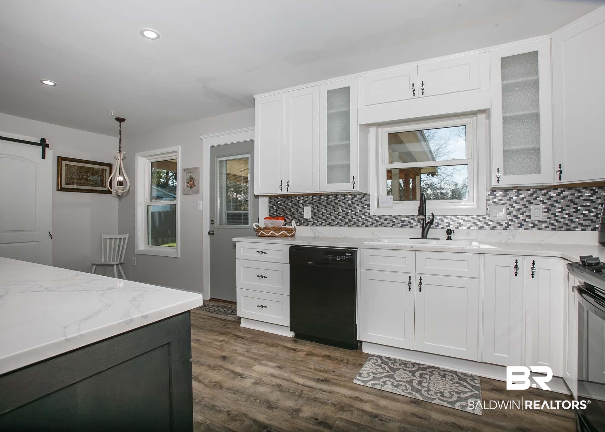 19 Magnolia Circle Foley, AL 36535 - Photo 3 of 34 Kitchen