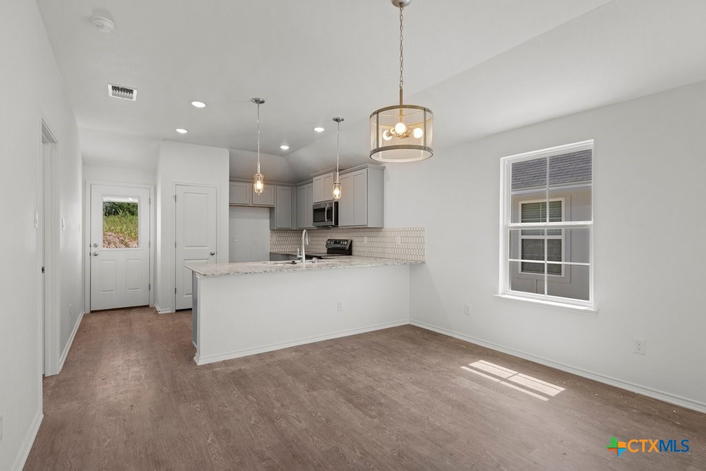 350 Monty Road Copperas Cove, TX 76522 - Photo 3 of 9