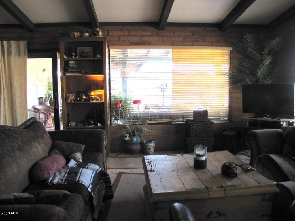 5724 East Saguaro Road Cave Creek, AZ 85331 - Photo 8 of 45 Family Room