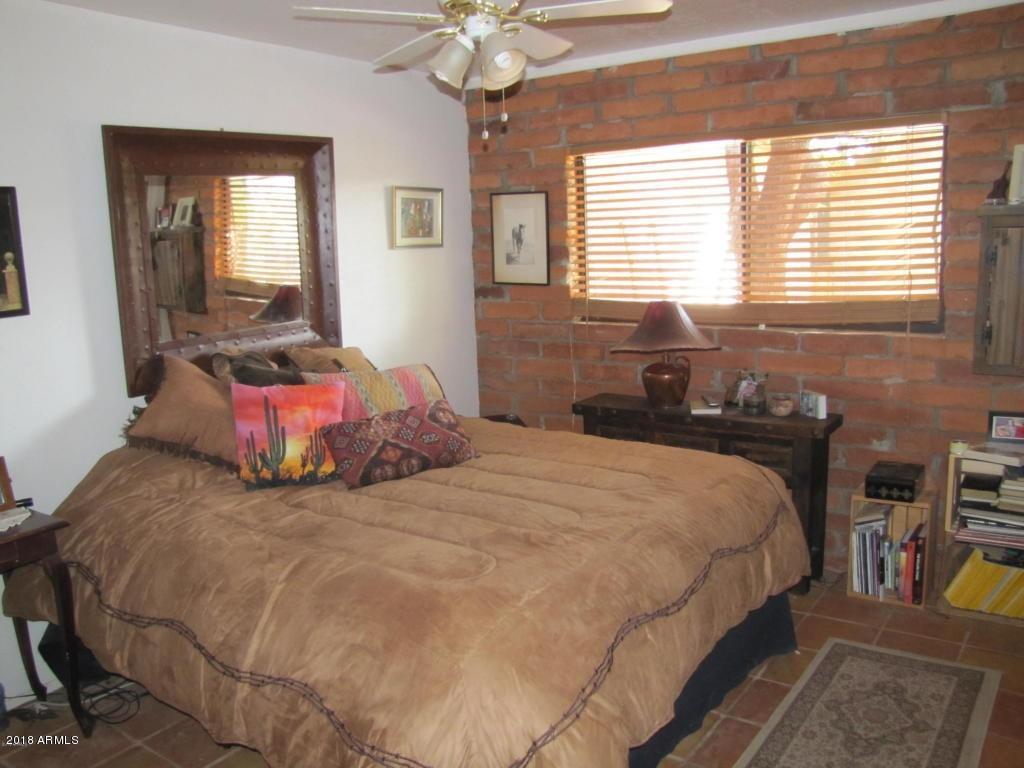 5724 East Saguaro Road Cave Creek, AZ 85331 - Photo 9 of 45 Bed Room