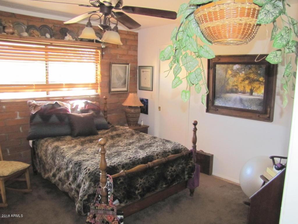 5724 East Saguaro Road Cave Creek, AZ 85331 - Photo 10 of 45 Bed Rooms