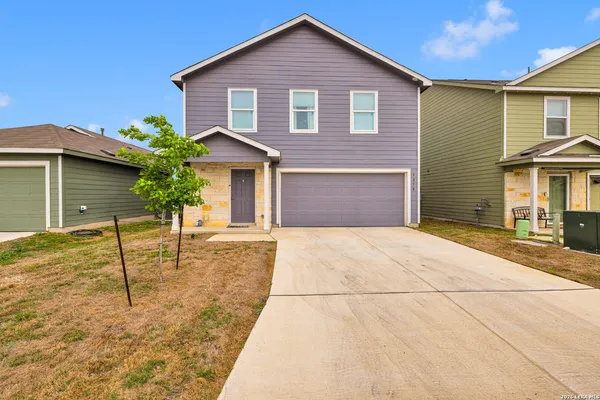 $1,950 | 5258 Monarch Bend, San Antonio, TX 78253