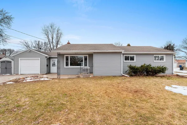 $249,900 | 1501 Oakridge Avenue, Kaukauna, WI 54130