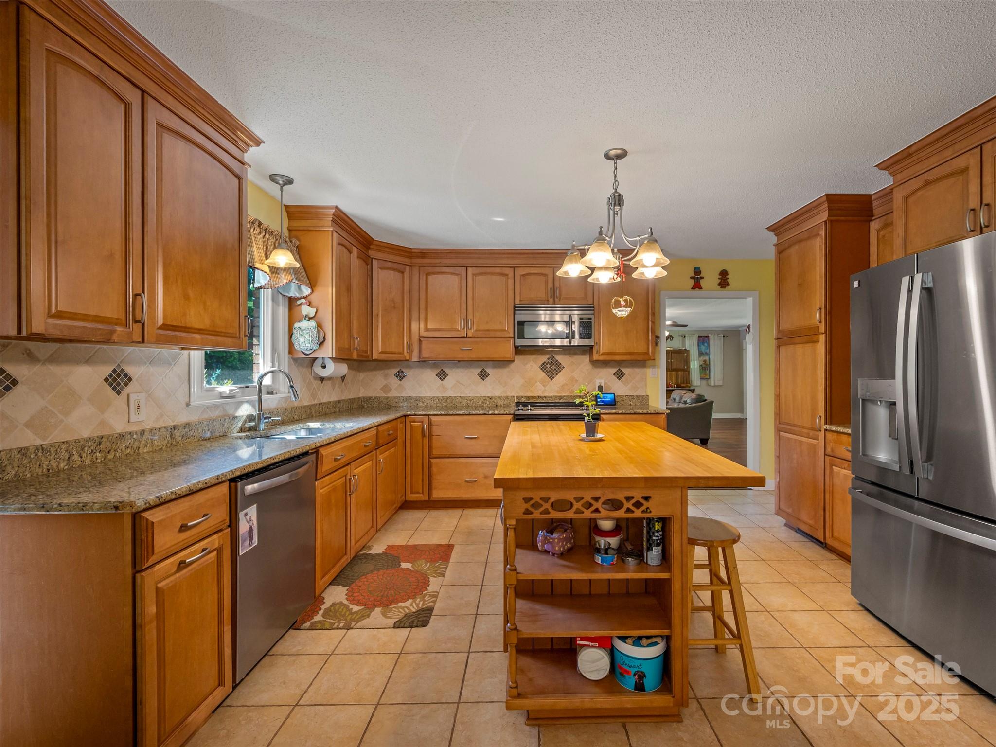 301 Spring Valley Road Inman, SC 29349 - Photo 15 of 48