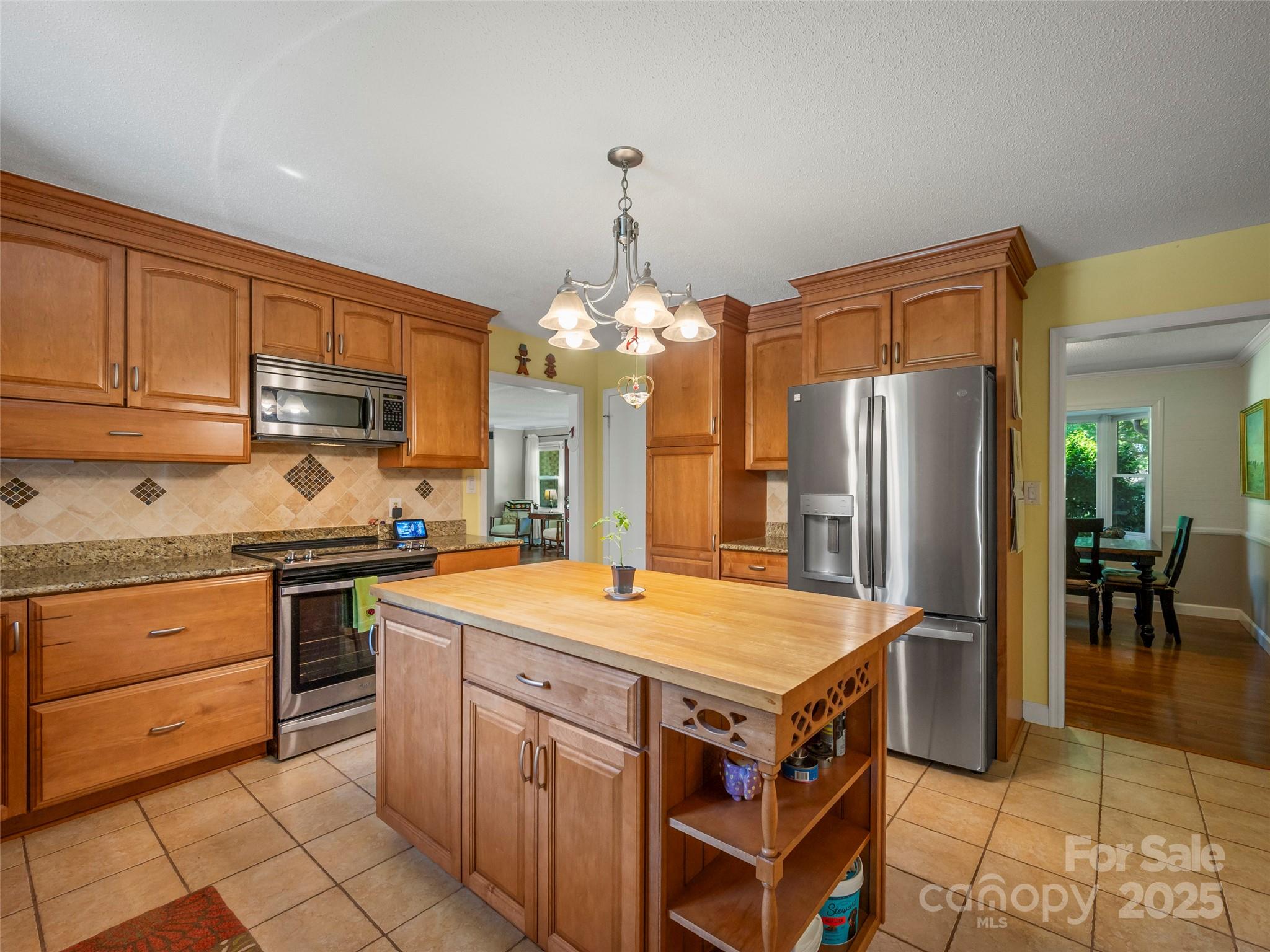 301 Spring Valley Road Inman, SC 29349 - Photo 16 of 48