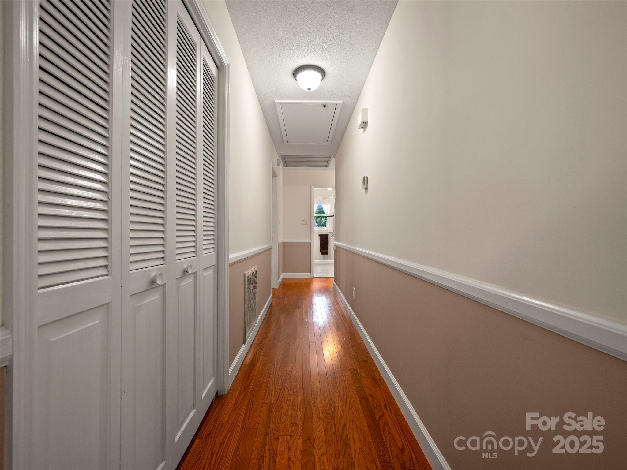 301 Spring Valley Road Inman, SC 29349 - Photo 20 of 48