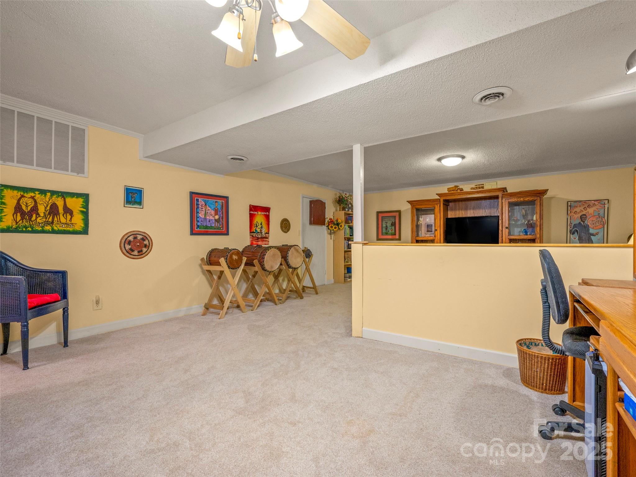 301 Spring Valley Road Inman, SC 29349 - Photo 30 of 48