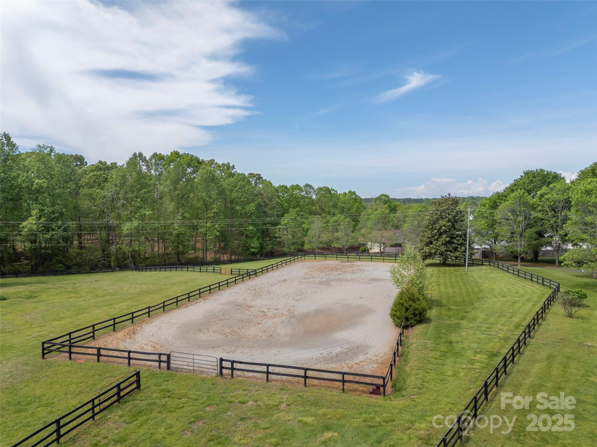 301 Spring Valley Road Inman, SC 29349 - Photo 38 of 48