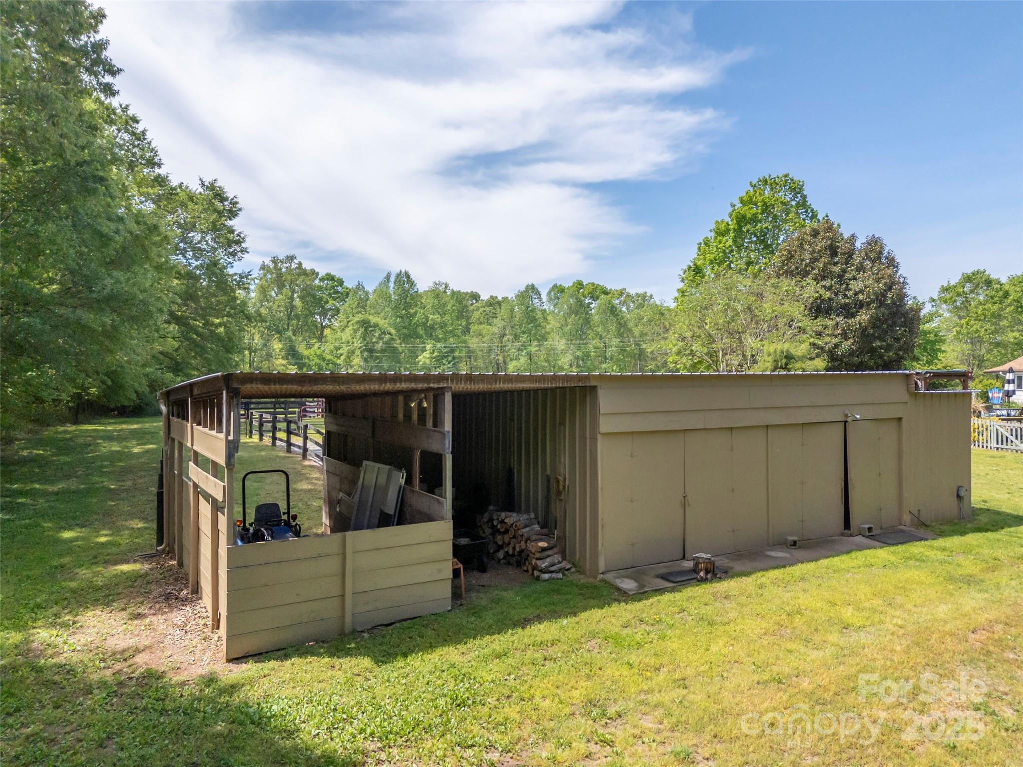 301 Spring Valley Road Inman, SC 29349 - Photo 40 of 48