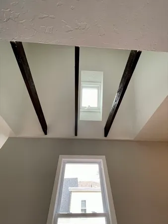 $2,300 | 58 Houghton Street, Unit 2, Worcester, MA 01604