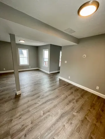 $2,300 | 58 Houghton Street, Unit 2, Worcester, MA 01604