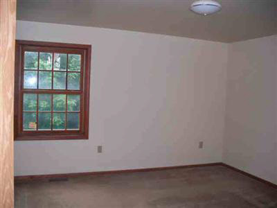 2862 Carpenter Road Lapeer, MI 48446 - Photo 6 of 6 20198552-5.JPG