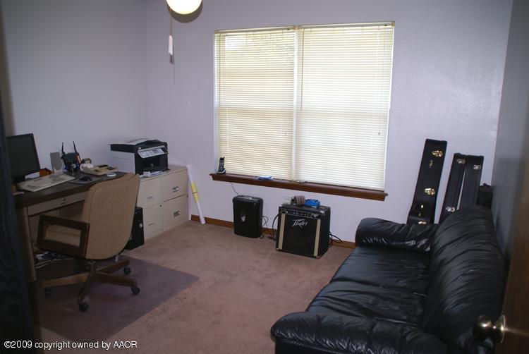 6808 Old Kent Road Amarillo, TX 79109 - Photo 13 of 24 Bedroom