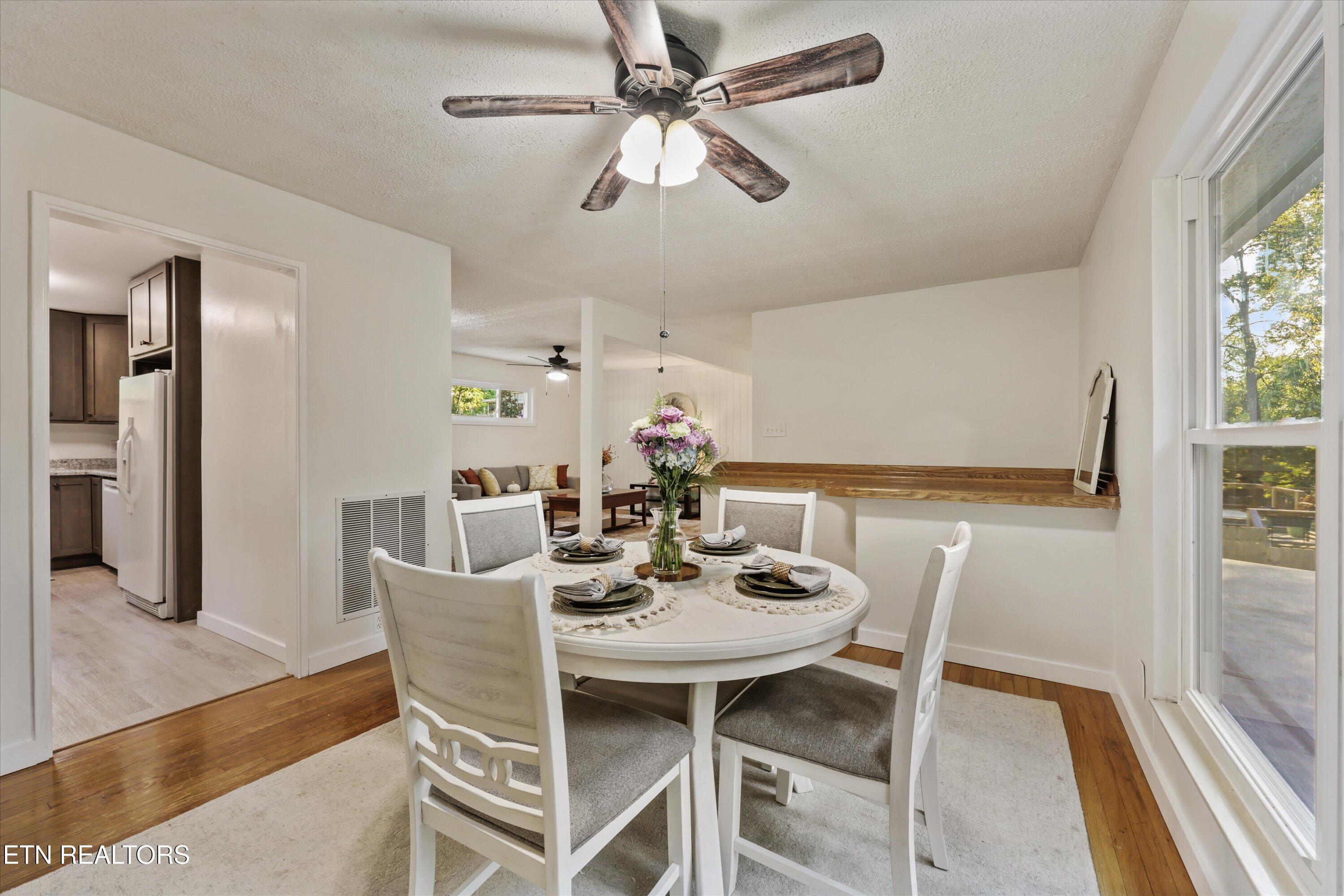 129 Amherst Lane Oak Ridge, TN 37830 - Photo 4 of 39 13-129 Amherst Ln 16