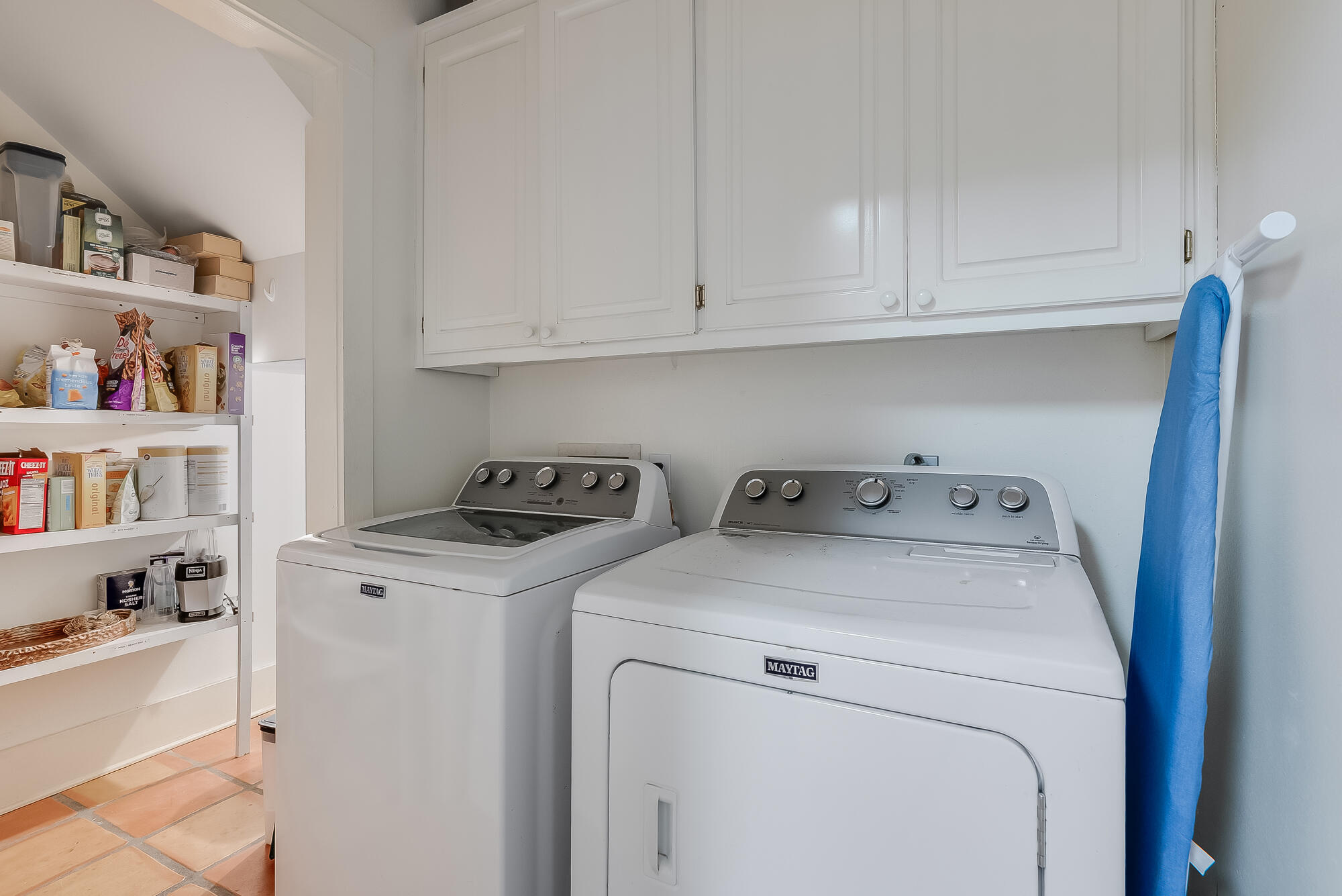 180 Wilderness Way Santa Rosa Beach, FL 32459 - Photo 35 of 69 a utility room with dryer and washer