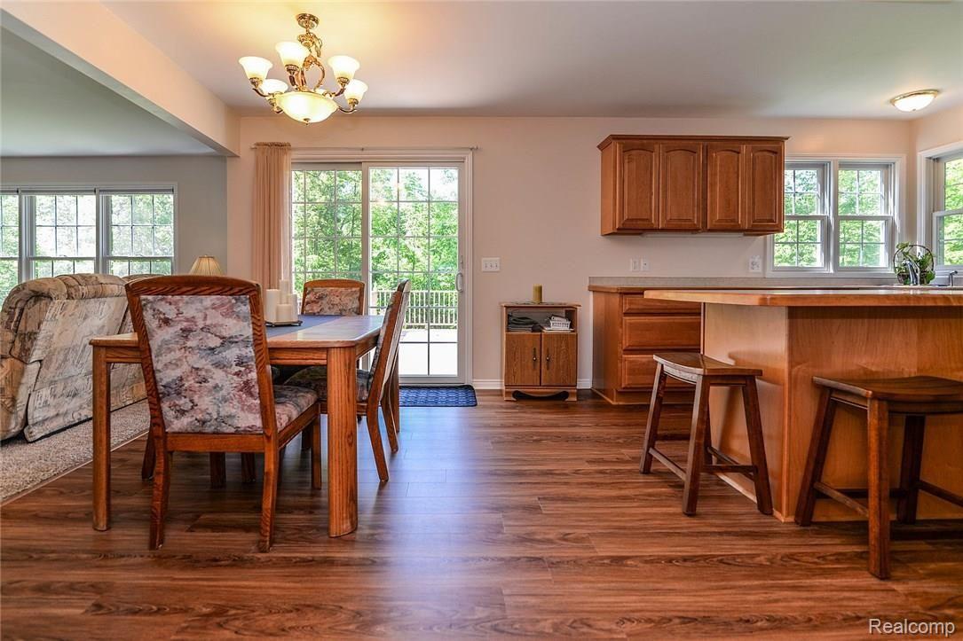 4286 McGunn Road Howell, MI 48843 - Photo 9 of 52 aug_4077.jpg