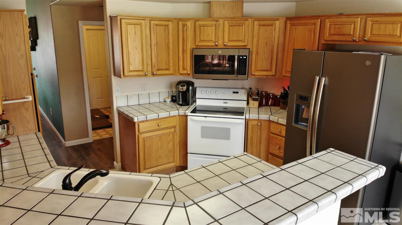 2967 Del Rio Lane Minden, NV 89423 - Photo 11 of 25 Photo 11
