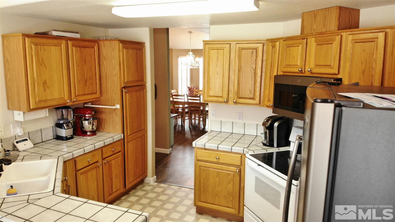 2967 Del Rio Lane Minden, NV 89423 - Photo 10 of 25 Photo 10