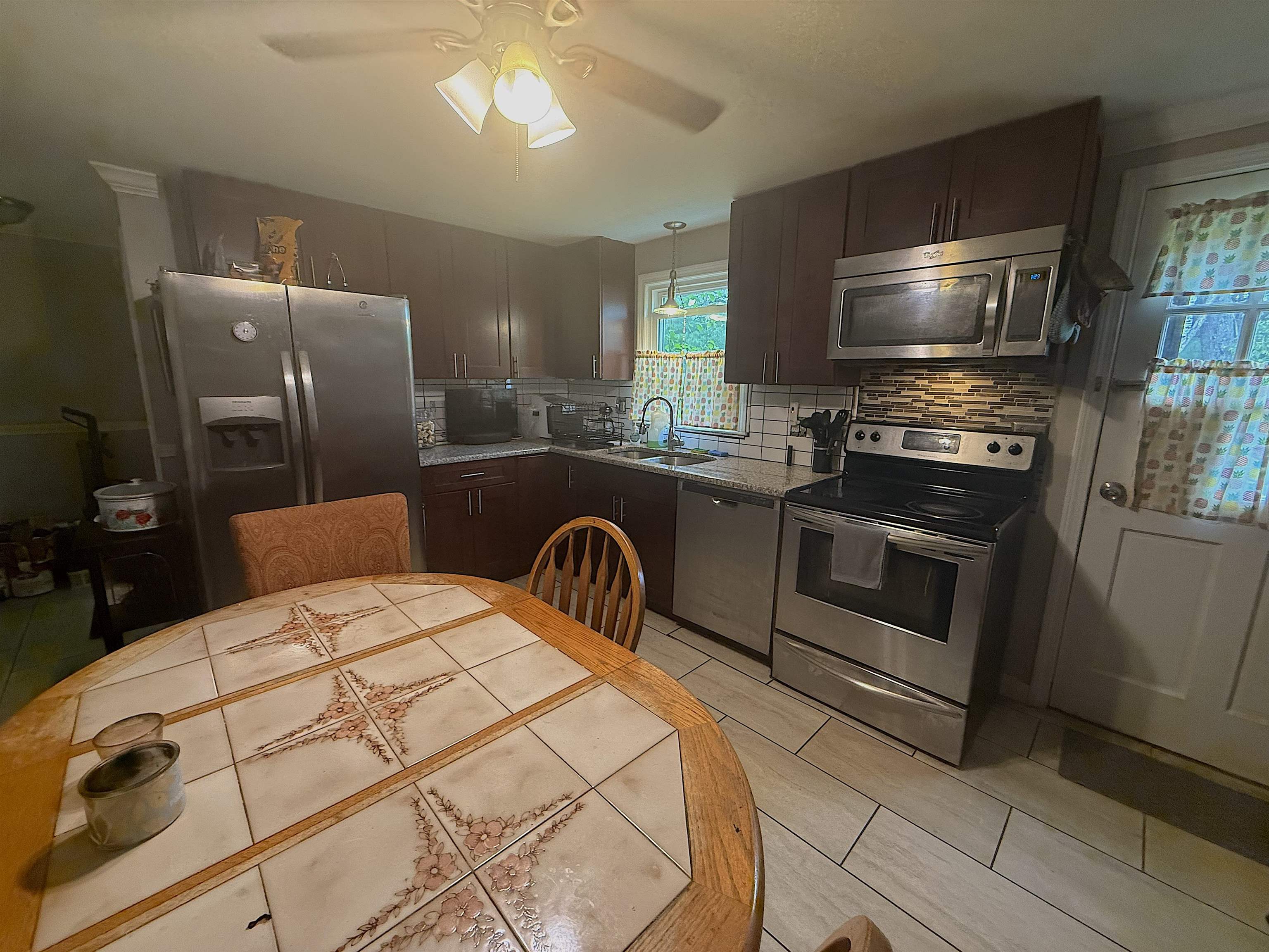 16 Townhouse Road Allenstown, NH 03275 - Photo 7 of 15 Gallery Image 7