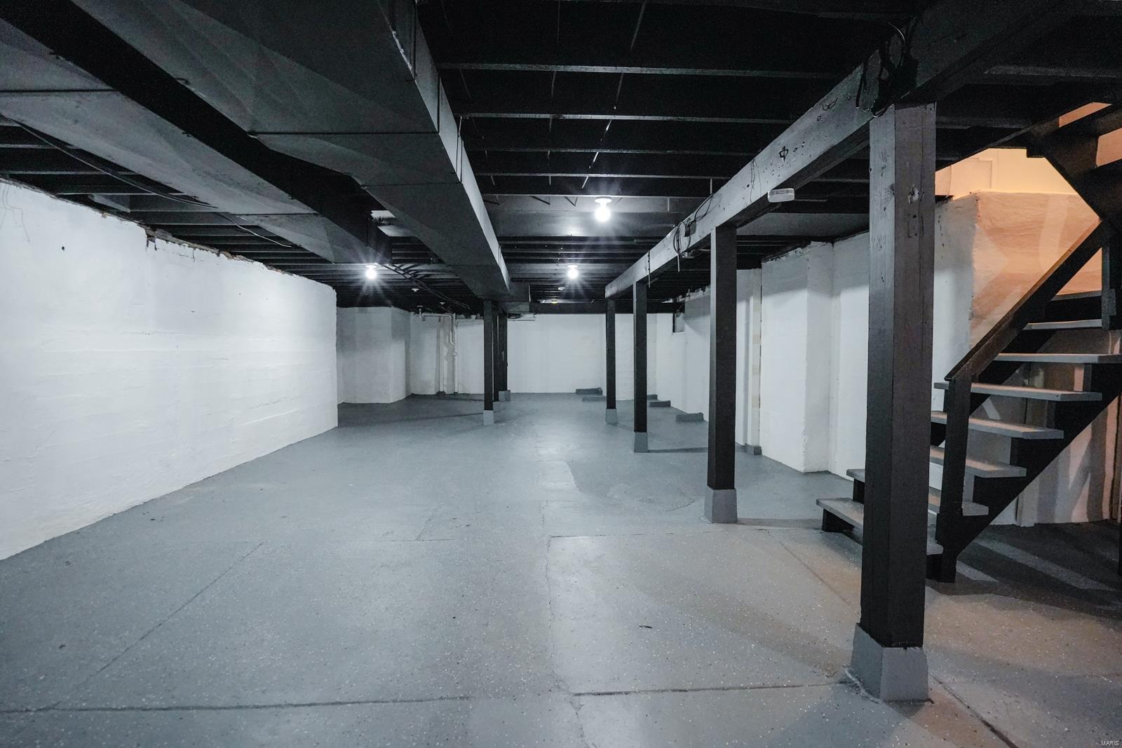 9751 Big Bend Road Oakland, MO 63122 - Photo 28 of 32