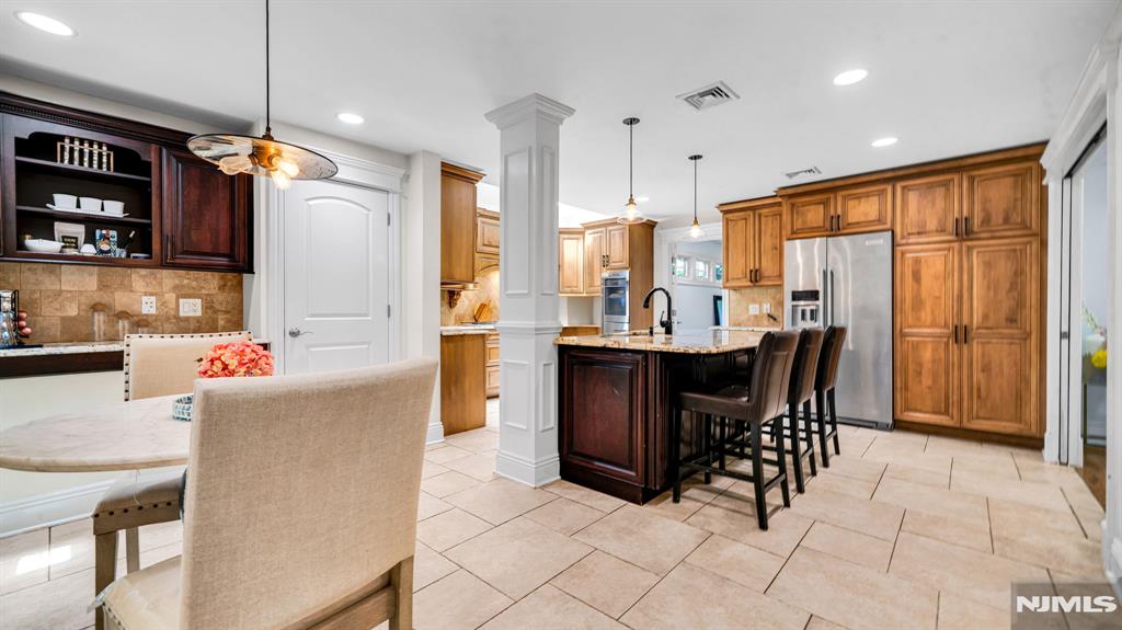 26 Devonshire Road Cresskill, NJ 07626 - Photo 13 of 47