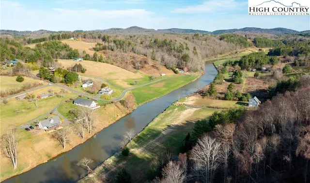 $558,300 | 310 Autumn Run Road, West Jefferson, NC 28694