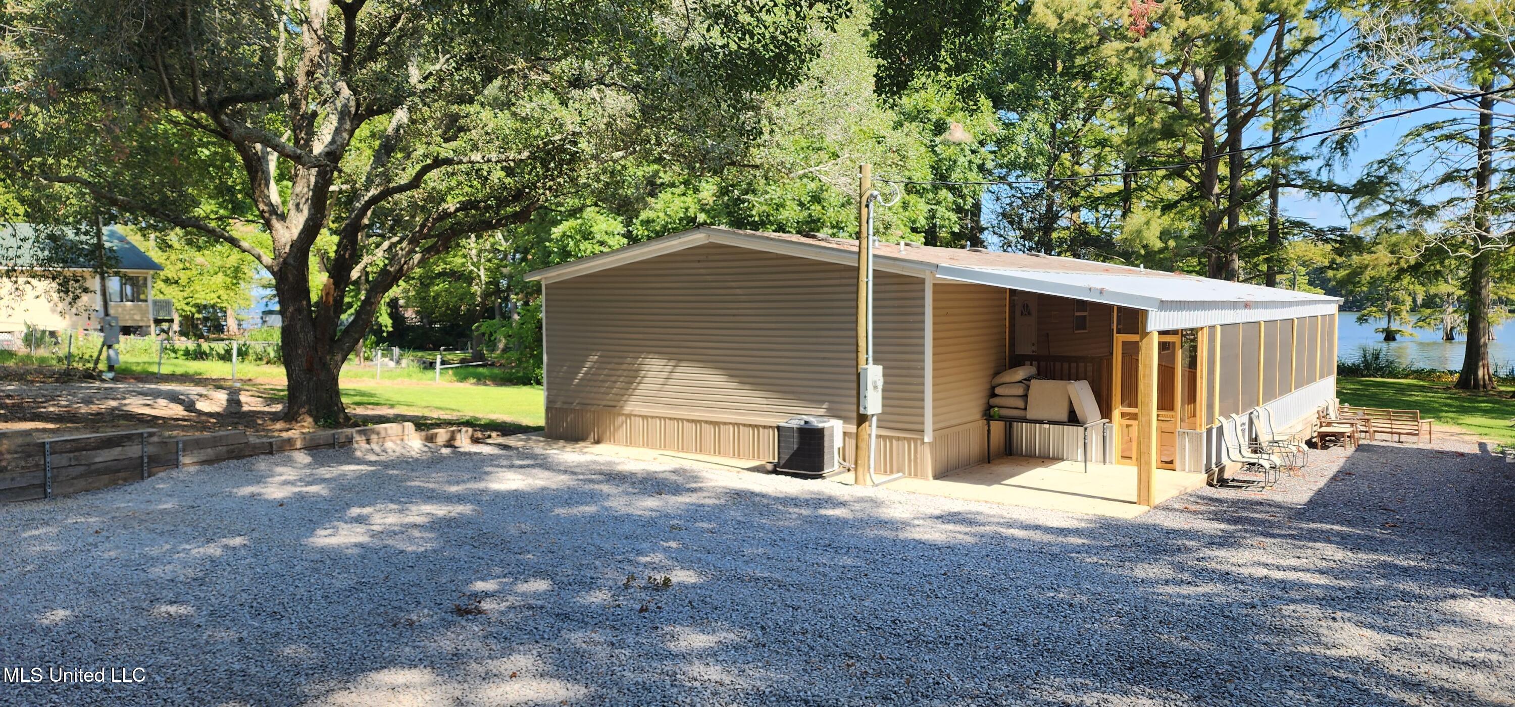 1648 Highway 569 Ferriday, LA 71334 - Photo 2 of 19 20230804_100628