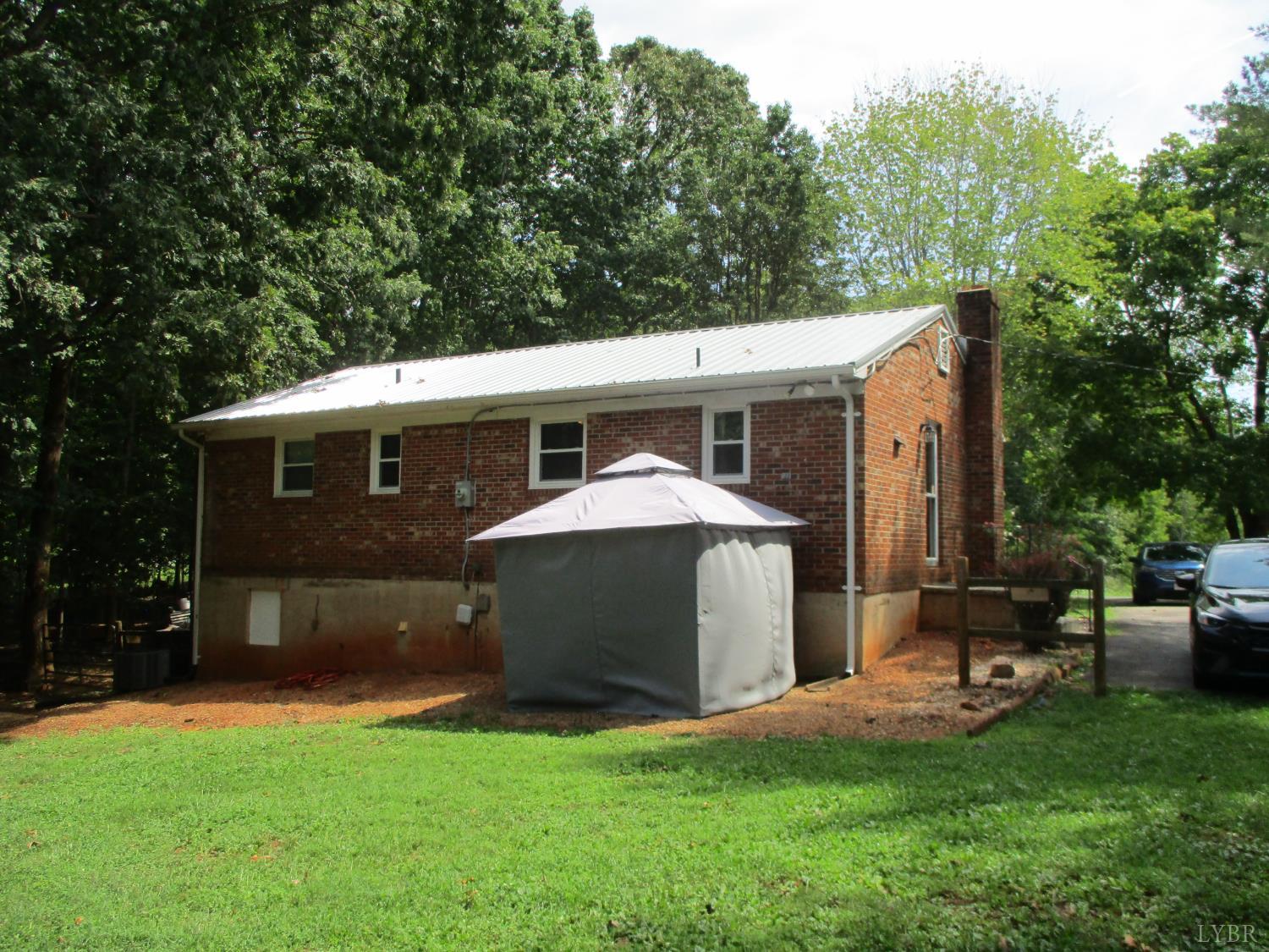 862 Izaak Walton Road Amherst, VA 24521 - Photo 49 of 51 Gallery Image 49