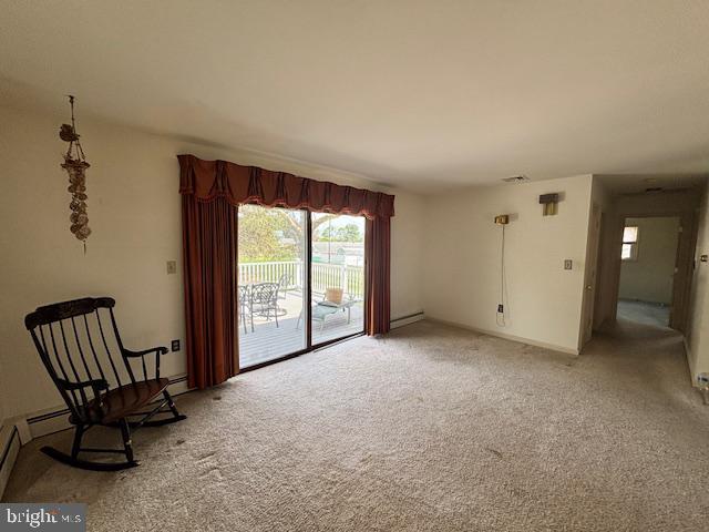 7 Heatherland Road Middletown, PA 17057 - Photo 8 of 29 Spacious living area with natural light.