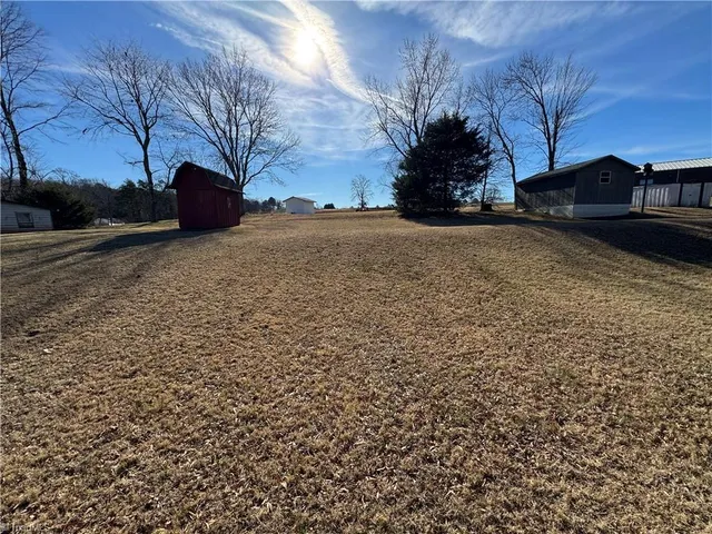 $199,900 | 601 Meadowbrook Drive, King, NC 27021