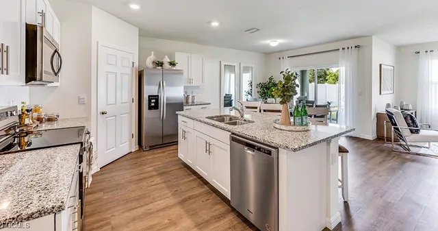 $1,949 | 24055 Peaceful Brook Loop Port, Unit CALI, Port Charlotte, FL 33980