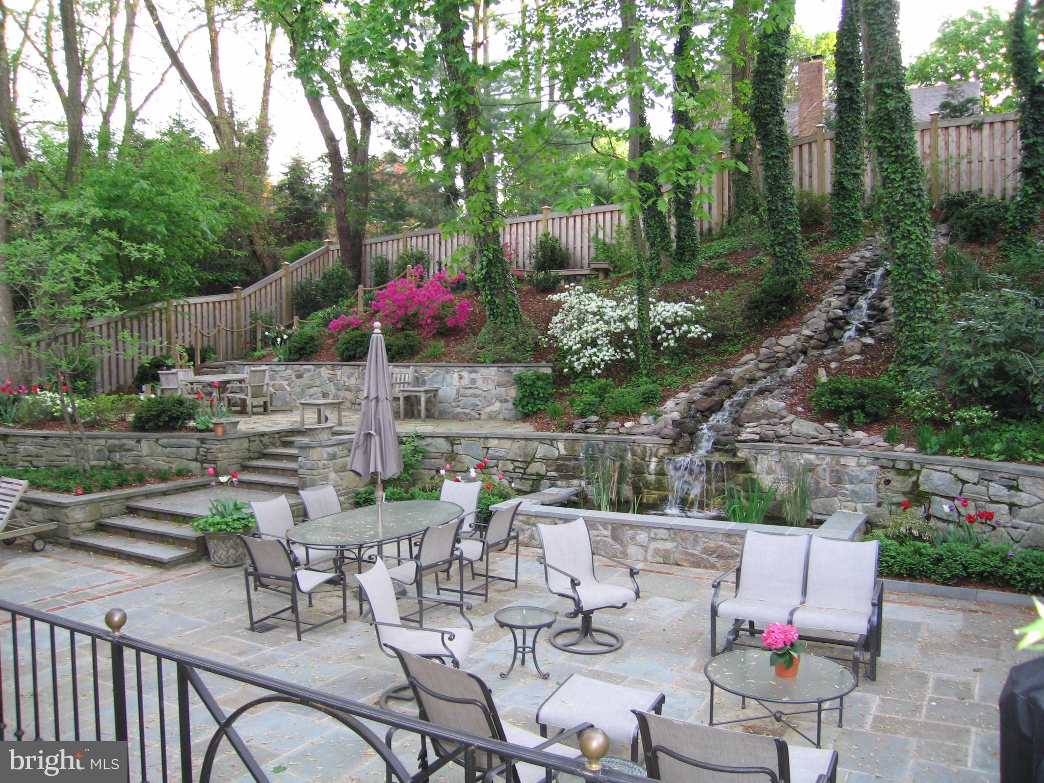 5008 Baltan Road Bethesda, MD 20816 - Photo 71 of 76 a view of a tables and chairs in patio