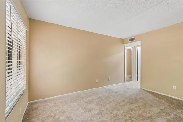 a sign that is on the side of the road