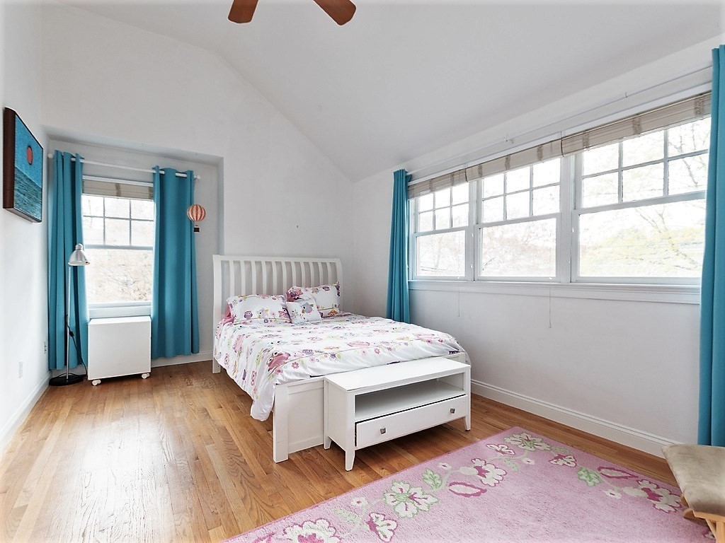 45 West Pine Street Newton, MA 02466 - Photo 25 of 42