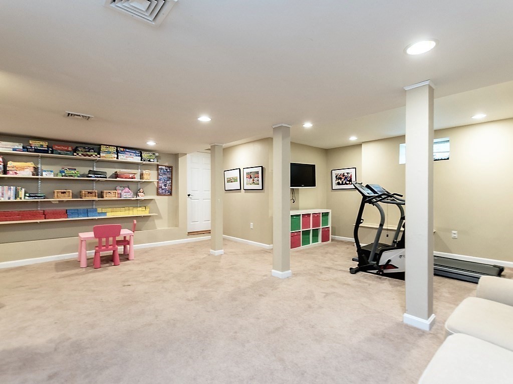 45 West Pine Street Newton, MA 02466 - Photo 36 of 42