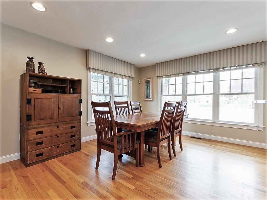 45 West Pine Street Newton, MA 02466 - Photo 10 of 42