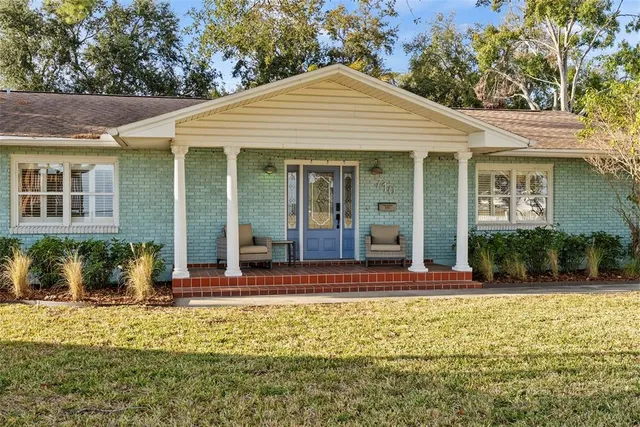 $1,200,000 | 710 South Davis Boulevard, Tampa, FL 33606