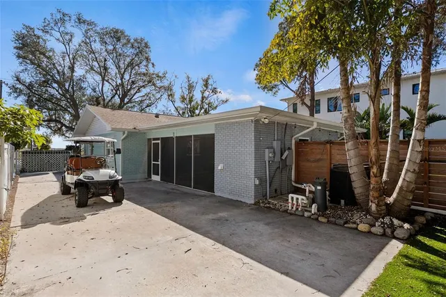 $1,200,000 | 710 South Davis Boulevard, Tampa, FL 33606