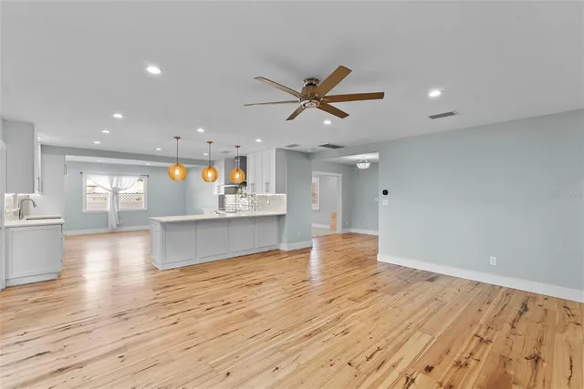 $1,200,000 | 710 South Davis Boulevard, Tampa, FL 33606