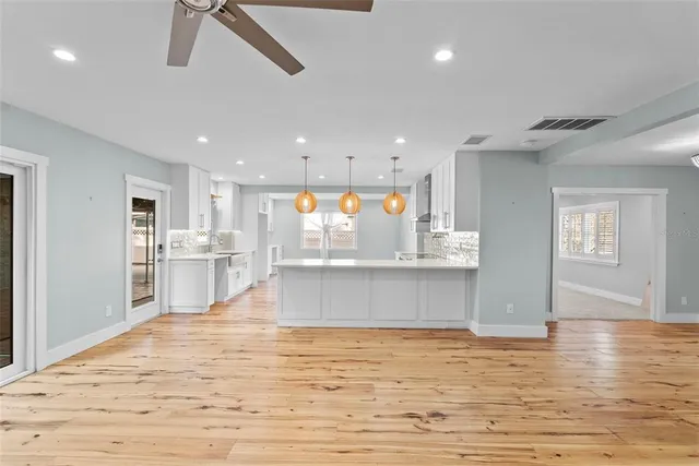 $1,200,000 | 710 South Davis Boulevard, Tampa, FL 33606