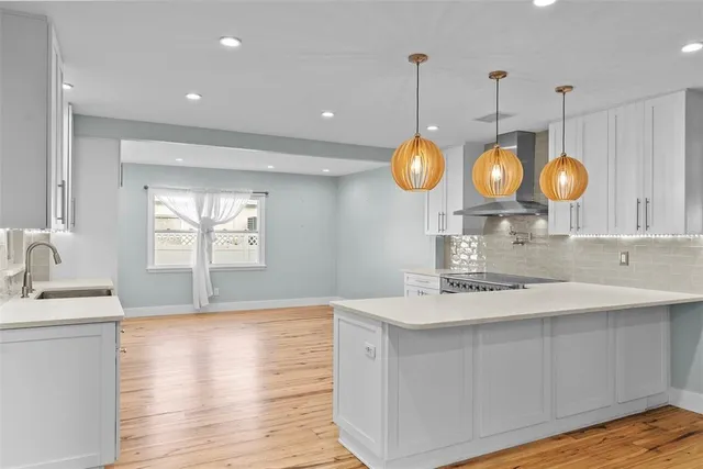 $1,200,000 | 710 South Davis Boulevard, Tampa, FL 33606