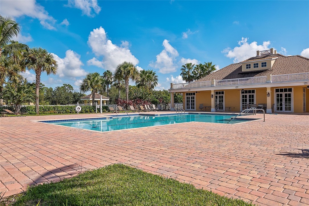 8280 Halbert Lane Vero Beach, FL 32968 - Photo 29 of 36