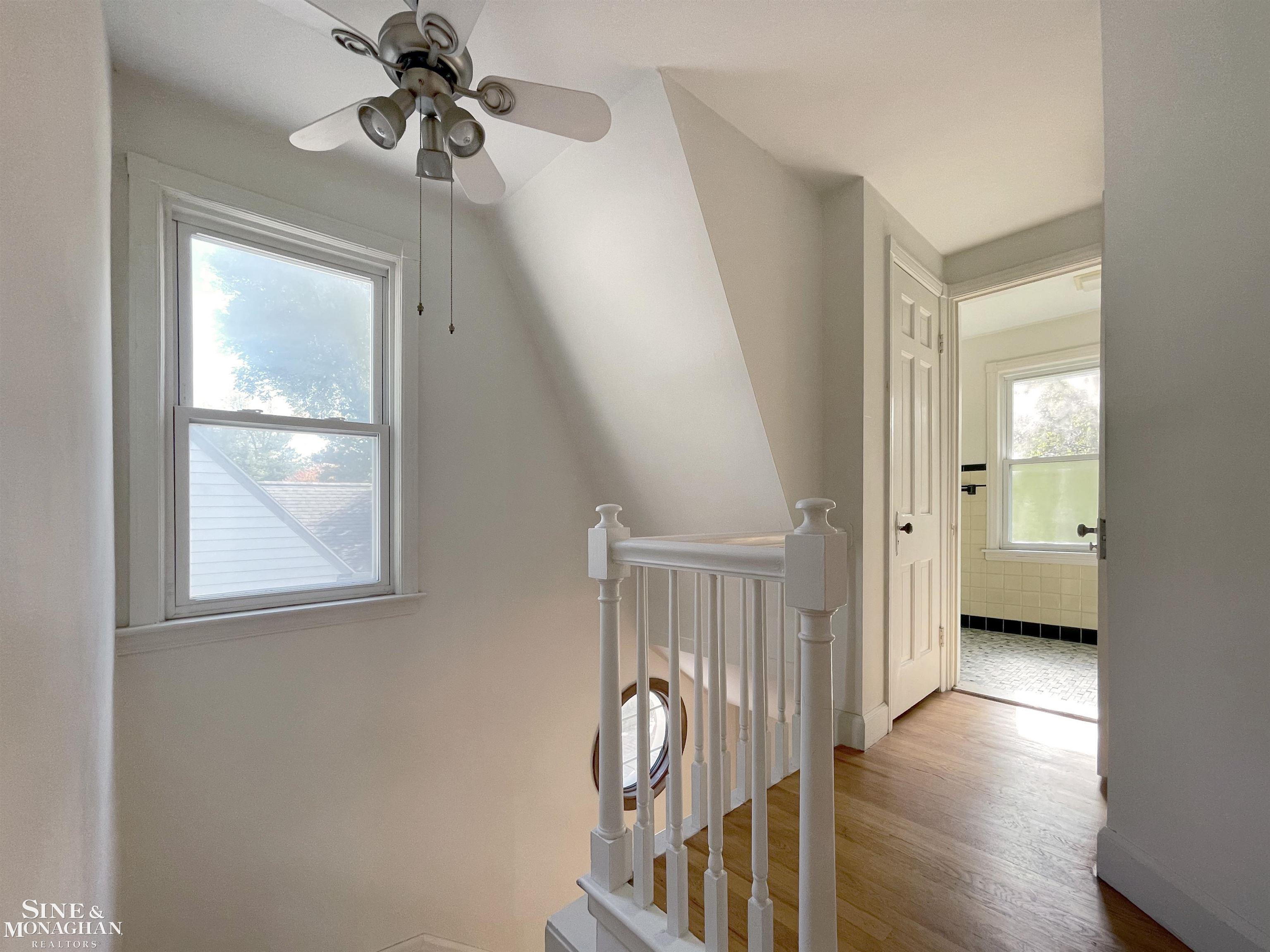 208 Moross Road Grosse Pointe, MI 48236 - Photo 19 of 35 50092814-18.JPG