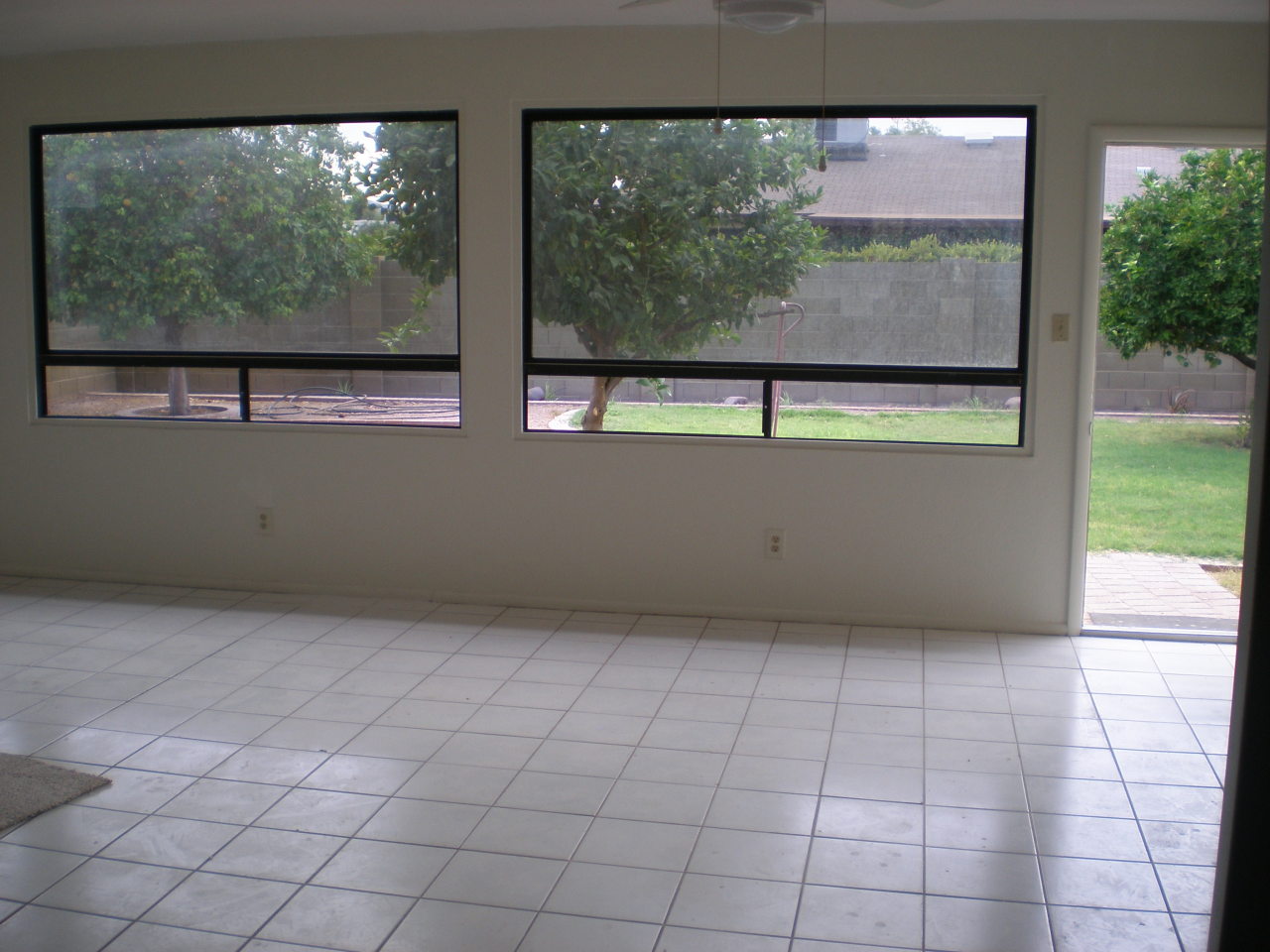 4426 South Terrace Road Tempe, AZ 85282 - Photo 8 of 19 large game room