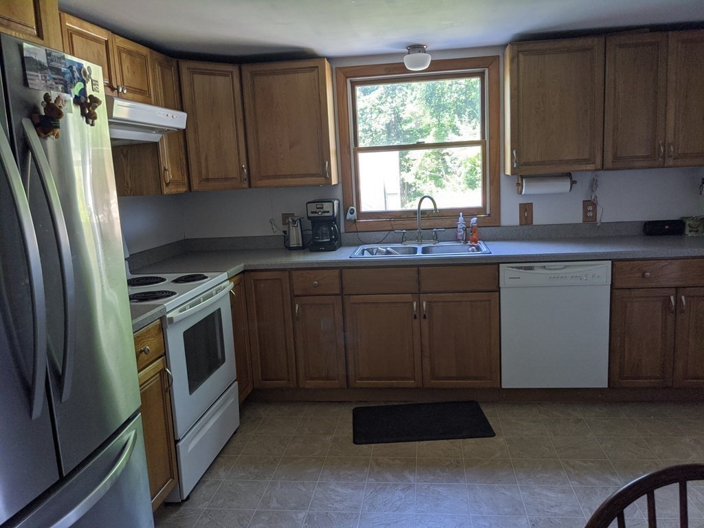 84 England Road North Attleboro, MA 02760 - Photo 14 of 23 Gallery Image 14