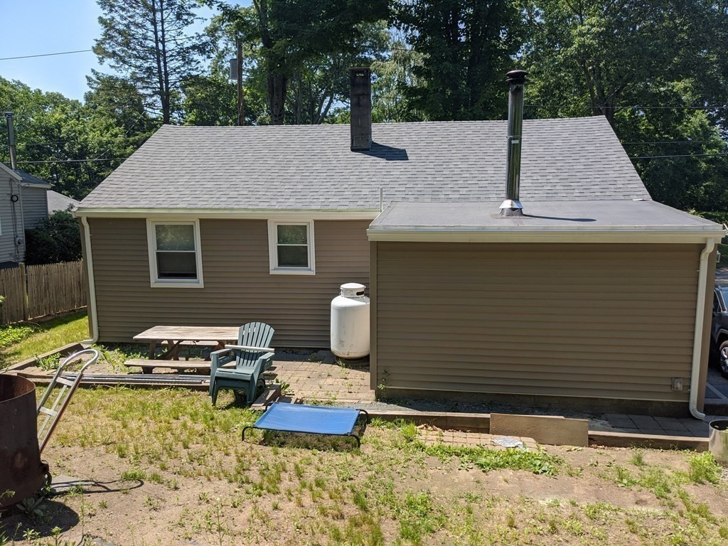 84 England Road North Attleboro, MA 02760 - Photo 4 of 23 Gallery Image 4
