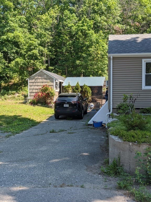 84 England Road North Attleboro, MA 02760 - Photo 5 of 23 Gallery Image 5
